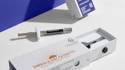 Picture of theEmerald Bay ExtractsIce Cream Cake 1 Gram Syringe   Indica